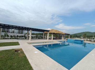 Casa en condominio de 3 habitaciones, Xochitepec · Casa en Venta con 3 Recamaras Alberca Al Sur de Cuernavaca Morelos