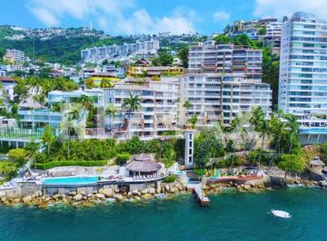 Departamento · 362m² · 4 Recámaras · 3 Estacionamientos · Departamento en Venta en Brisas Guitarrón Acapulco 362 m² | Vistas a La Bahía y Club de Playa Exclus