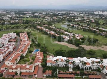 Departamento · 260m² · 4 Recámaras · 2 Estacionamientos · Condo Green Bay