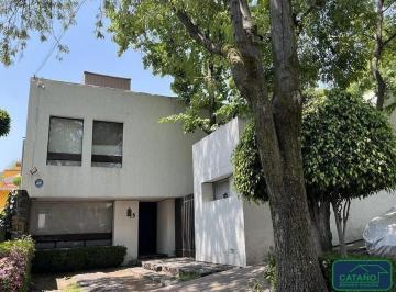 Casa en condominio de 4 habitaciones, La Magdalena Contreras · Casa en Preciosa Privada con Jardin Propio y 2 Jardines Comunes. Vigilancia 24/7