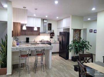 Casa en condominio de 3 habitaciones, Corregidora · Casa de un Piso con Tres Recamaras