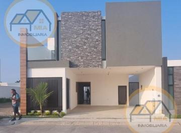 Casa · 215m² · 3 Recámaras · 2 Estacionamientos · Casa en Venta en Punto Lomas Residencial (Riviera Veracruzana)