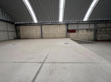 Local comercial · 613m² · Bodega en Renta en Jiutepec