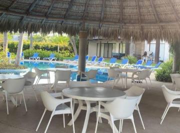 Departamento · 210m² · 4 Recámaras · 2 Estacionamientos · Departamento - Fraccionamiento Playa Diamante