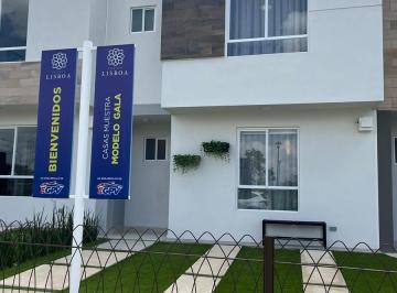 Casa · 103m² · 3 Recámaras · 2 Estacionamientos · Casa en Venta Zona Sur, Cerca del Hospital Reginal