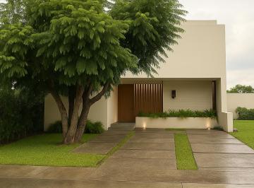 Casa de 3 habitaciones, Tlajomulco de Zúñiga · Casa en Venta en Fracc. Las Grullas, Las Jacarandas – San Agustín