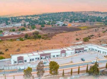 Local comercial · 50m² · 2 Estacionamientos · Local en Renta en Huehuetoca
