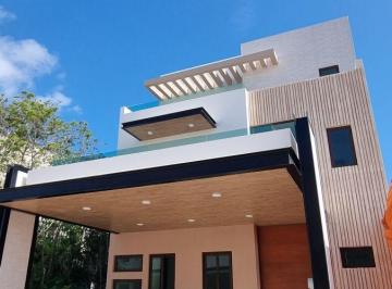 Casa de 4 habitaciones, Benito Juárez · Amplia Casa con un Diseño Moderno en Uno de Los Mejors Residenciales de Cancun