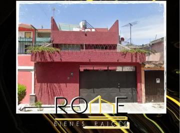 Casa de 3 habitaciones, Azcapotzalco · Casa en Rosario de Recuperacion Bancaria Excelente Ubicacion!