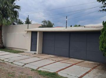 Casa de 3 habitaciones, Querétaro · Espectacular Casa en Venta en Residencial Jurica Campestre, Querétaro a Precio de Remate