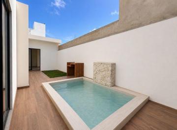 Casa · 138m² · 3 Recámaras · 2 Estacionamientos · Casa en Venta de Una Planta y Alberca en Lomas de La Rioja Riviera Veracruzana Alvarado Veracruz