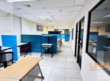 Oficina · 175m² · 8 Estacionamientos · Oficina Amueblada en Renta en Monterrey