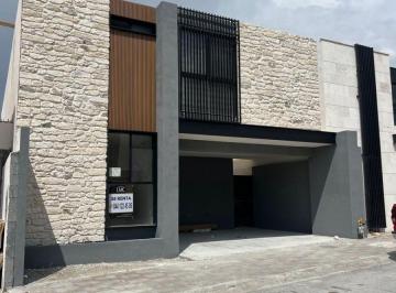 Casa 1m² Renta Privanzas del Campestre · Se Renta Casa a Estrenar Cuatro Recamaras en Fracc Privado Al Norte Saltillo