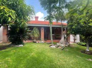 Casa de 2 habitaciones, Irapuato · Casa en Venta en Villas de Irapuato de un Piso