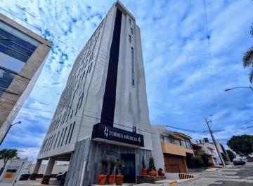 Local comercial · 24m² · 1 Estacionamiento · Consultorio Medico en Renta Equipado Basico, Torre 4 Fifty Doctors