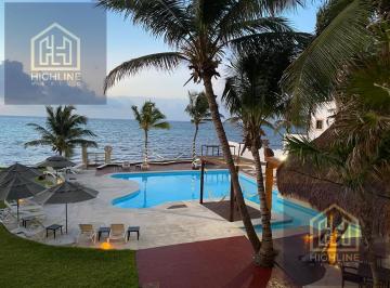 Villa · 1900m² · 14 Recámaras · 7 Estacionamientos · Venta de Hotel en Puerto Morelos Frente Al Mar Oportunidad Inversión Alberca y Frente a Playa