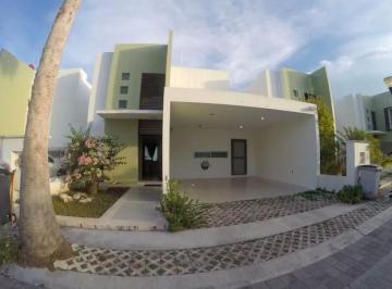 Casa de 2 habitaciones, Carmen · Casa en Renta Amueblada, Villa Palmeras 1, Ciudad del Carmen, Campeche
