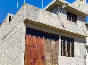 Bodega comercial · 200m² · 2 Recámaras · 6 Estacionamientos · Bodega en Zempoala Tellez