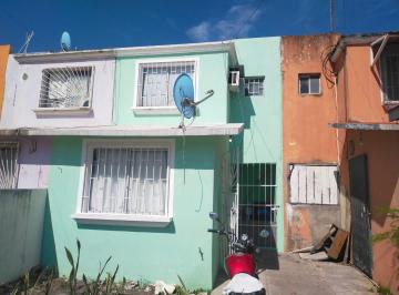 Casa · 69m² · 2 Recámaras · 1 Estacionamiento · Casa en Venta Condado Valle Dorado Veracruz Puerto