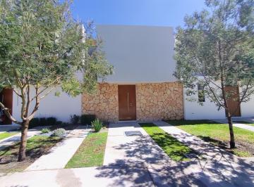 Casa · 127m² · 4 Recámaras · 2 Estacionamientos · Preventa Casa Gani con Recamara en Planta Baja, Ximhai, Zibatá Querétaro