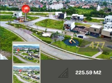 Terreno / Lote · 226m² · Terreno en Venta en Valles del Molino
