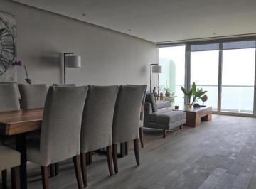 Departamento · 220m² · 3 Recámaras · 2 Estacionamientos · Departamento en Venta de 3 Recamaras con Vista Al Mar en Península Veracruz