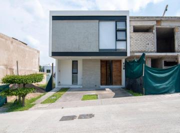 Casa de 3 habitaciones, Tlajomulco de Zúñiga · Casa en Venta en El Coto 7, Senderos de Monteverde, Tlajomulco