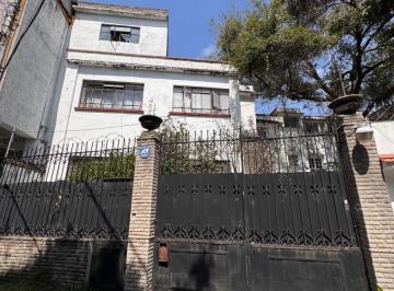 Casa de 3 habitaciones, Alvaro Obregón · Casa en Venta, Chimalistac, Álvaro Obregón (Muy Cerca de San Ángel)