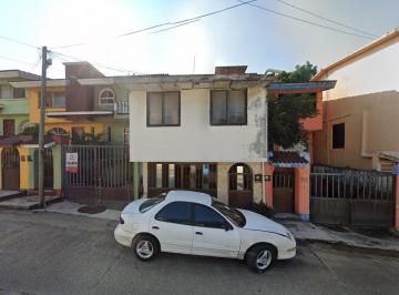Casa de 3 habitaciones, Coatzacoalcos · Casa en Bernardo Simonin 703, Vista Mar, Coatzacoalcos, Ver. Jfe