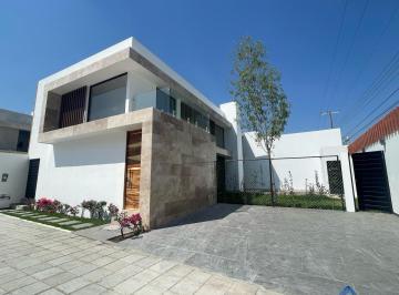 Casa · 205m² · 4 Recámaras · Casa Nueva en Jiutepec, Morelos.