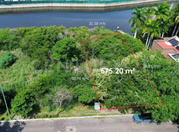 Terreno / Lote · 575m² · Terreno en Venta Frente Al Canal en Nuevo Vallarta