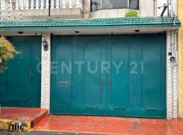 Casa · 400m² · 5 Recámaras · 5 Estacionamientos · Casa en Renta Lindavista