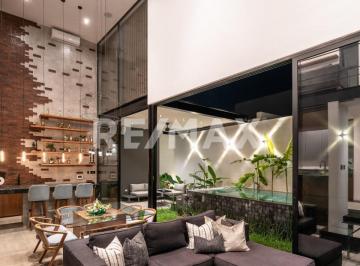 Casa · 294m² · 2 Recámaras · 2 Estacionamientos · Casa de Diseño en Venta en Montes de Amé – Zona Norte de Mérida - (4)