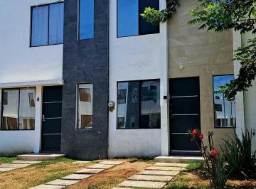 Casa · 65m² · 2 Recámaras · 1 Estacionamiento · Casa en Renta en Residencial del Bosque Veracruz