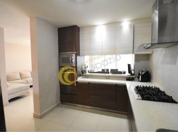 Casa · 280m² · 3 Recámaras · 2 Estacionamientos · Espectacular Residencia Frente a Parque Privada Terra Cumbres Allegro