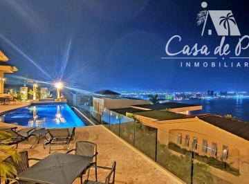 Casa en condominio · 866m² · 5 Recámaras · 3 Estacionamientos · Casa en Condominio en Real Diamante