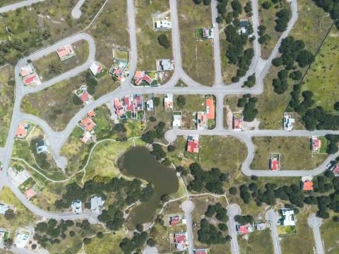 Terrenos en venta en fraccionamiento el lago en haras del bosque. V…