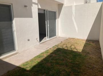 Casa · 178m² · 3 Recámaras · 2 Estacionamientos · Casa en Venta en La Cantera Residencial