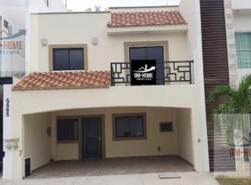 Casa · 3 Recámaras · 2 Estacionamientos · Casa en Renta en Real del Valle