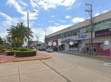 Local comercial · 100m² · Renta de Locales en Av Independencia Frente a Chedraui I en Coatzacoalcos, Veracruz