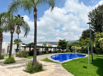 Casa en condominio de 3 habitaciones, Tlajomulco de Zúñiga · Venta o Renta de Casa en Senderos de Las Moras a un Costado de Galerías Santa Anita