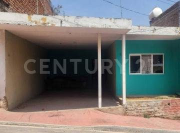 Casa · 74m² · 1 Recámara · 1 Estacionamiento · Casa en Venta en Huizquilco, Zapotlanejo.