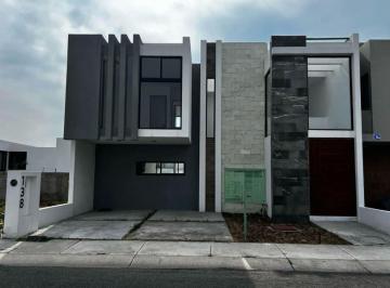 Casa de 3 habitaciones, Querétaro · Casa Recinto en Venta en La Reserva Juriquilla