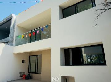Casa de 3 habitaciones, Zapopan · En Venta en Pinar de La Calma a Minutos de Iteso!