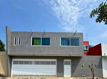 Casa de 3 habitaciones, Medellín · Casa con 3 Recámaras en Venta, Puente Moreno Medellín