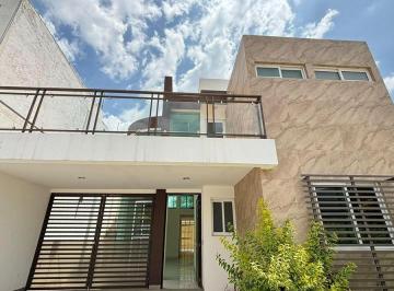 Casa · 308ha · 3 Recámaras · 3 Estacionamientos · Casa en Venta o Renta en Lomas Punta del Este León Guanajuato