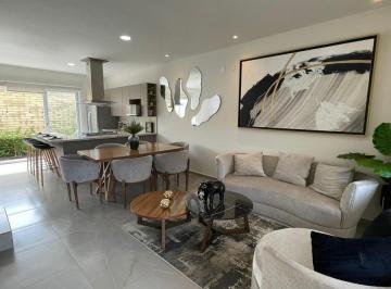 Casa · 116ha · 3 Recámaras · 2 Estacionamientos · Casa en Venta El Albazur Residencial Jalisco