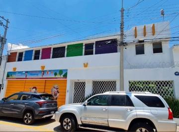 Casa · 546m² · 6 Recámaras · 5 Estacionamientos · Casa en Renta/venta Jardines del Moral León Guanajuato Zona Norte