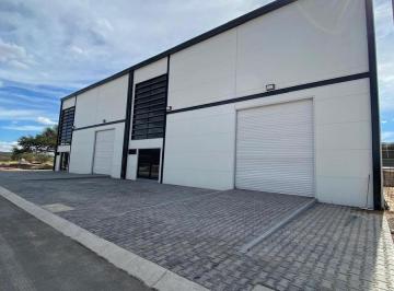 Nave industrial · 174m² · Nave Industrial en El Paraíso