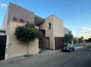 Casa · 4850000ha · 4 Recámaras · 3 Estacionamientos · Casa en Venta en Club Campestre León Guanajuato Zona Norte